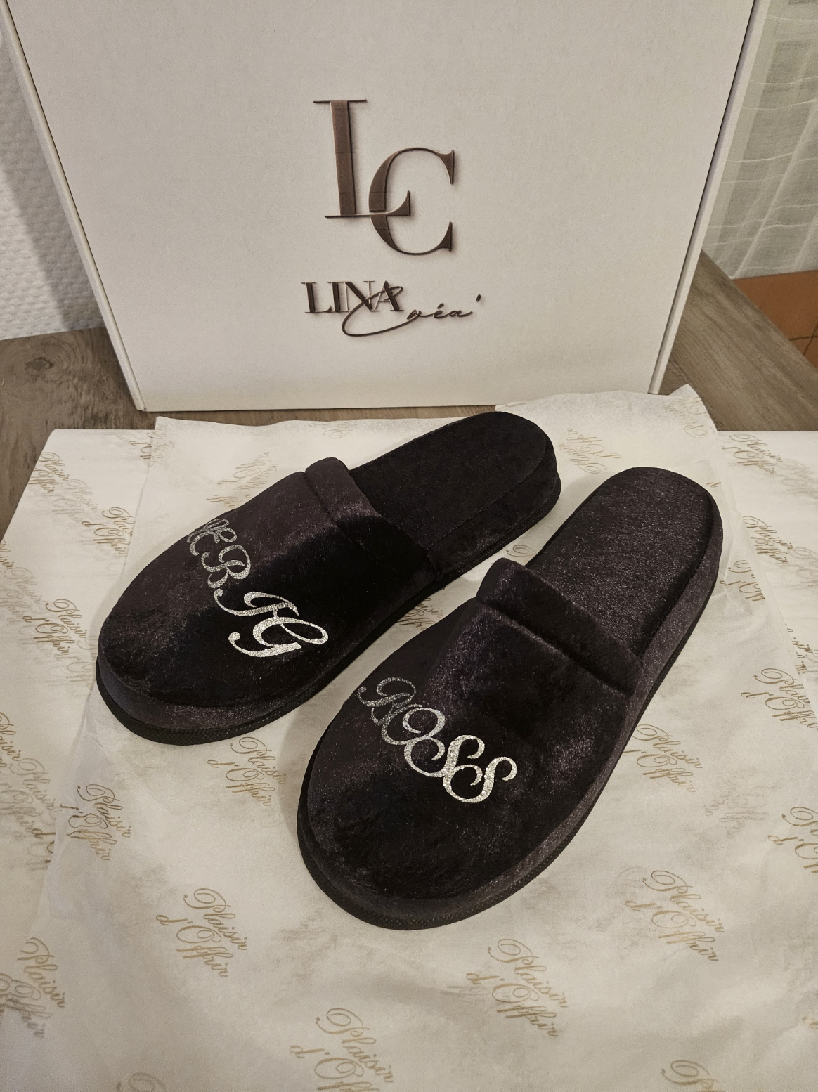 Chausson moelleux noir