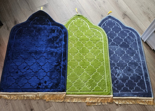 Tapis de prière en forme de Mirhab
